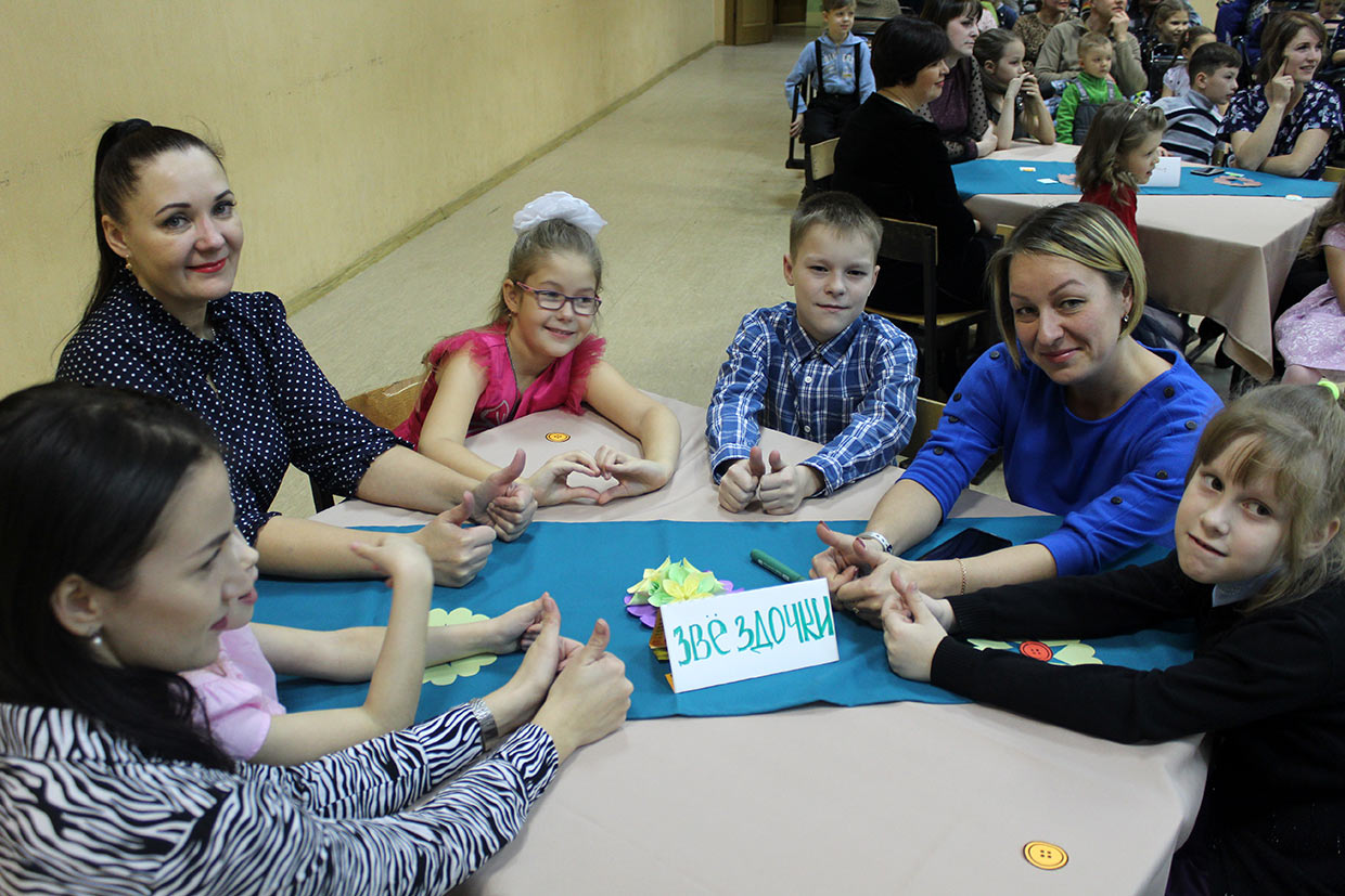 Праздничный КоКтЕйЛь "Наши мамы лучше всех!"