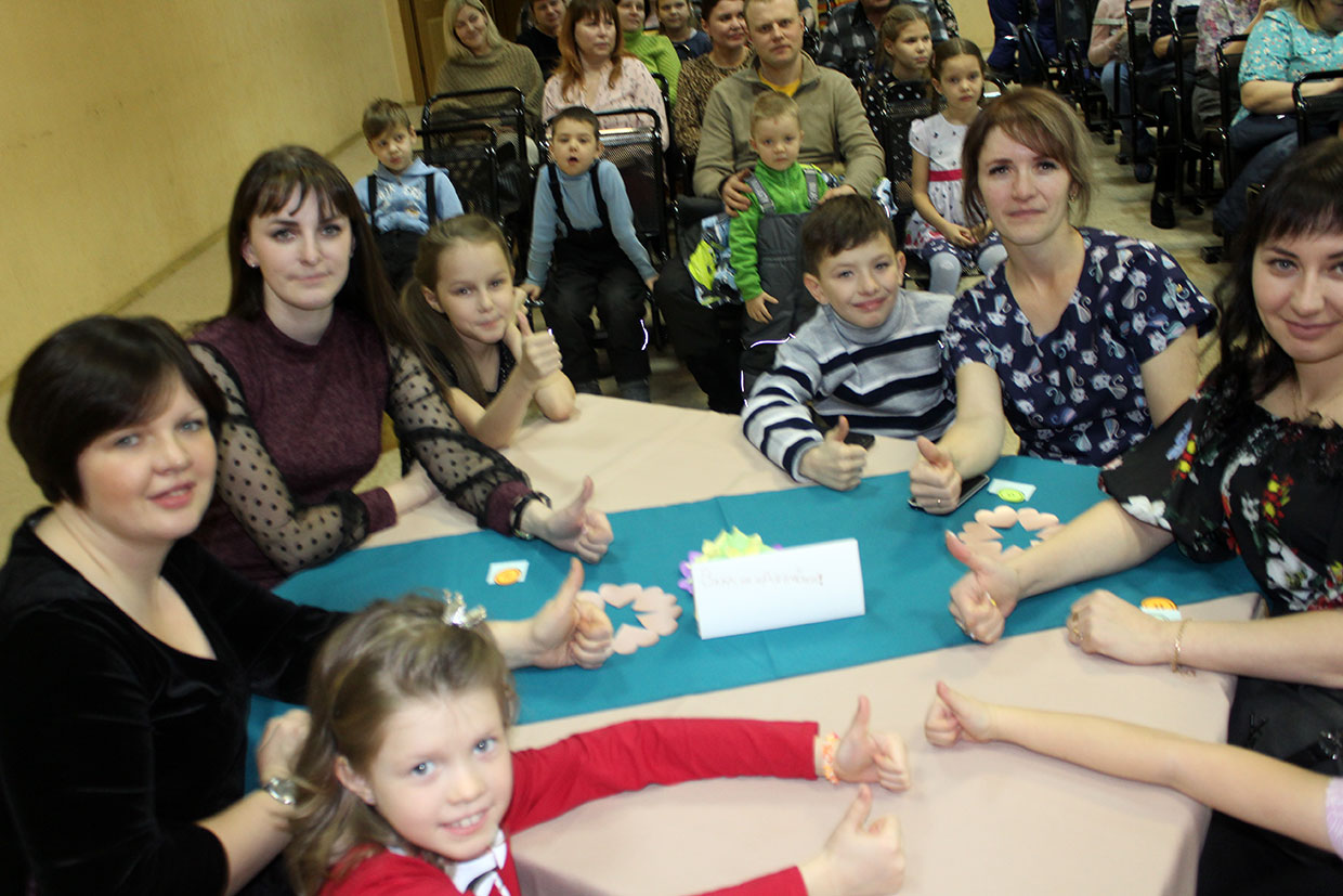 Праздничный КоКтЕйЛь "Наши мамы лучше всех!"