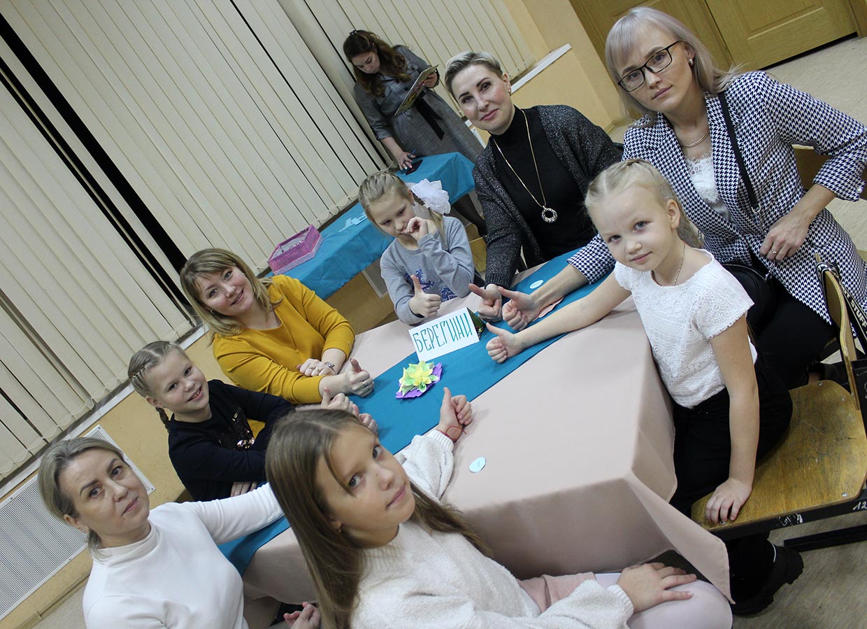 Праздничный КоКтЕйЛь "Наши мамы лучше всех!"