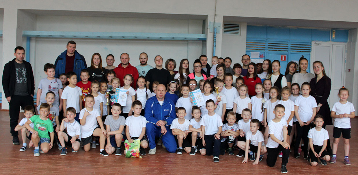 «Физкульт-парад» для обучающихся 1«А» и 1«Г» классов