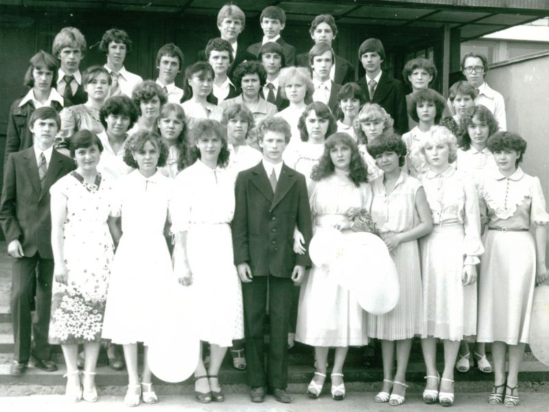 1981a